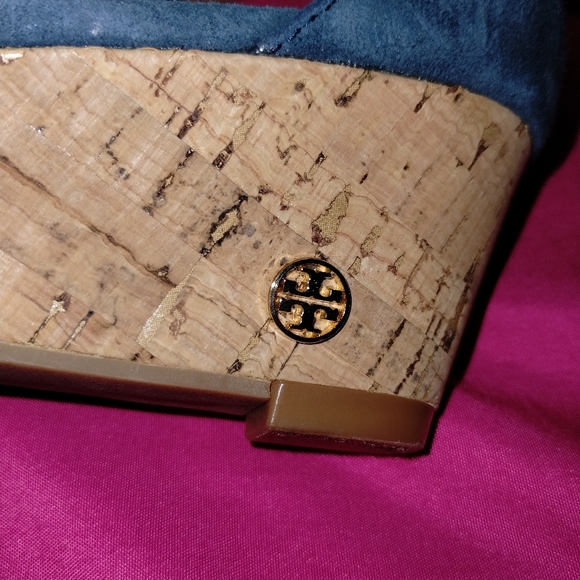 Tory Burch Savannah Suede & Cork Demi-Wedge Sandal Newport Navy sz9 - Picture 2 of 4